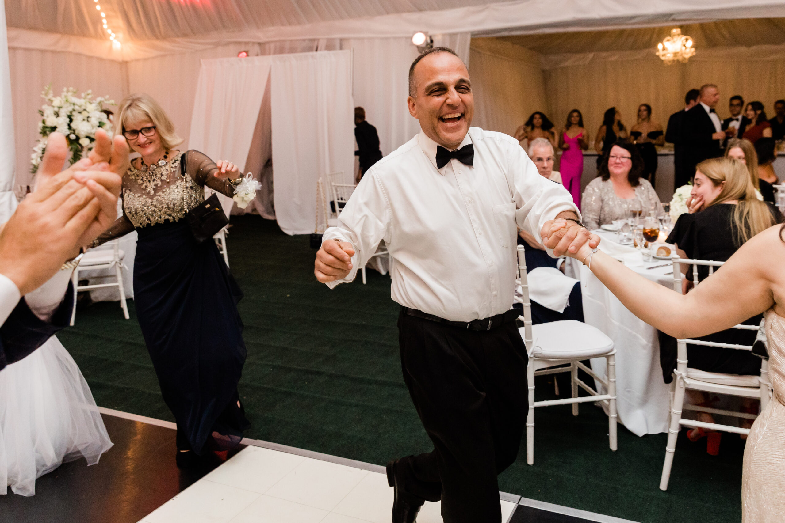 Wainwright House wedding man dancing