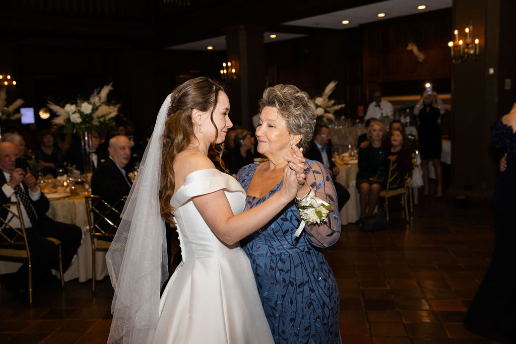 mother and daughter dancing at wedding reception in nyc