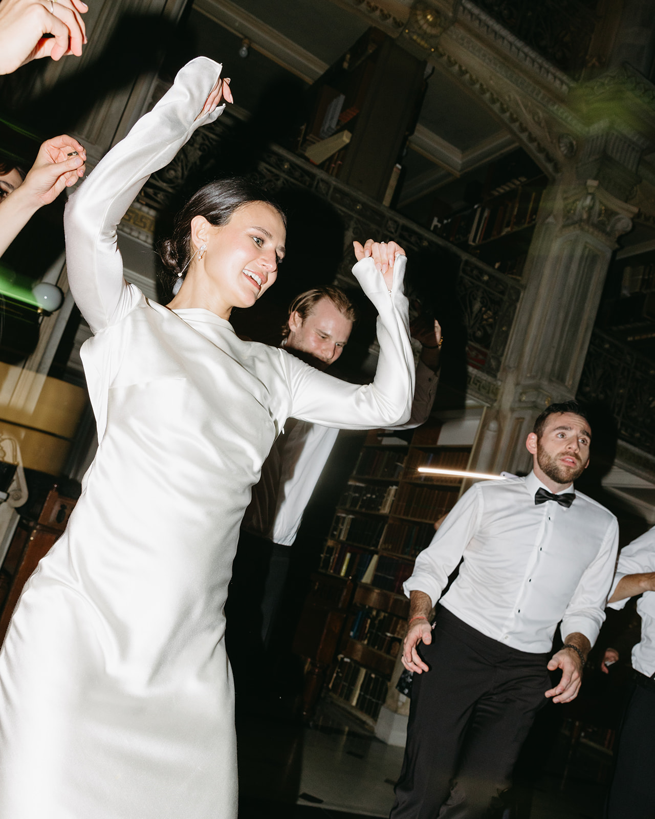 bride dancing at wedding in baltimore, md